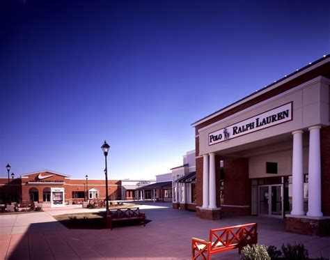 leesburg pike premium outlet.